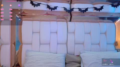 Snapshot of valkiria_moore chatting on October 13, 2025, 7:58 pm Valkiria moore online show from October 13, 2025, 7:58 pm