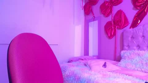 valkiry_ online show from February 13, 2026, 9:11 pm