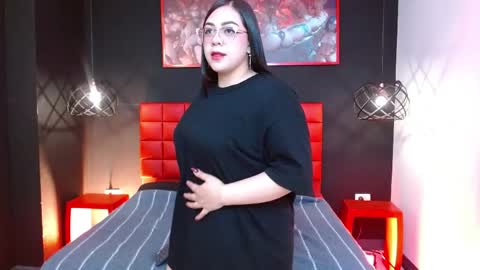 Valkirye  online show from April 18, 2026, 11:14 am