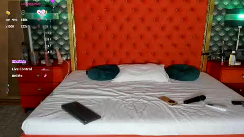 Valerie Val V online show from November 28, 2025, 2:42 pm