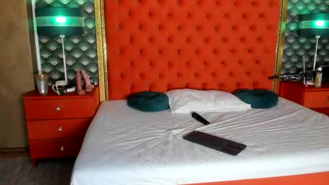 Valerie Val V online show from November 29, 2025, 4:10 pm