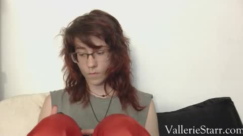 Vallerie Starr online show from October 15, 2025, 2:55 am