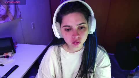 Im Violet online show from January 14, 2025, 11:16 pm