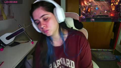 Im Violet online show from February 12, 2025, 11:09 pm