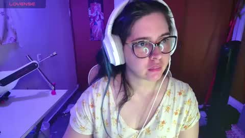 Im Violet online show from March 1, 2025, 2:26 am