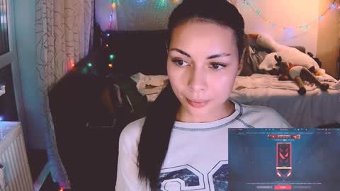 Snapshot of valorant_girl chatting on December 18, 2024, 6:35 pm Little Devil online show from December 18, 2024, 6:35 pm