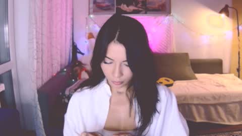 Snapshot of valorant_girl chatting on December 24, 2024, 2:22 pm Little Devil online show from December 24, 2024, 2:22 pm