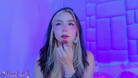 Snapshot of valuh_blake chatting on July 26, 2026, 5:37 am Valuh online show from July 26, 2026, 5:37 am