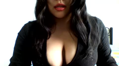 Snapshot of valuluv chatting on June 23, 2026, 6:39 pm ValuLuv online show from June 23, 2026, 6:39 pm