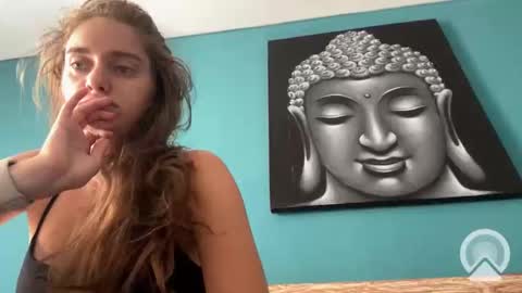 valure_lera online show from March 9, 2025, 2:39 am