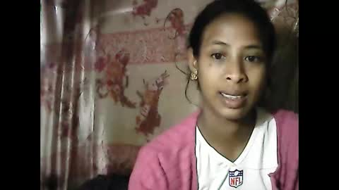 valysexyhot online show from May 27, 2026, 3:47 am