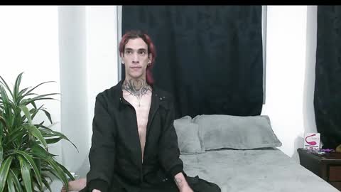 Vamp Noah and Dan online show from January 1, 2025, 1:15 am