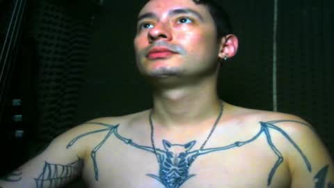 Snapshot of vampireathome chatting on March 3, 2025, 3:41 am vampireathome online show from March 3, 2025, 3:41 am