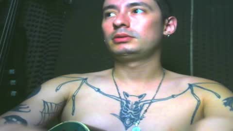 Snapshot of vampireathome chatting on March 3, 2025, 6:48 am vampireathome online show from March 3, 2025, 6:48 am