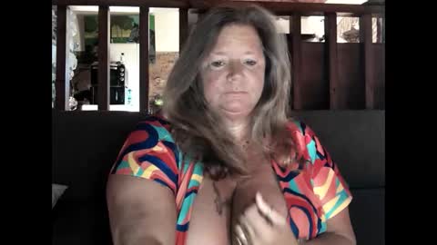 Snapshot of vampwoman chatting on February 26, 2025, 8:59 am vampwoman online show from February 26, 2025, 8:59 am