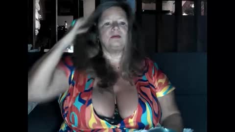 Snapshot of vampwoman chatting on February 27, 2025, 7:44 am vampwoman online show from February 27, 2025, 7:44 am