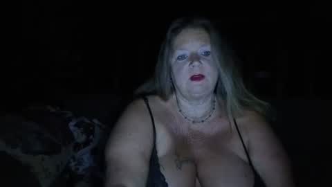 Snapshot of vampwoman chatting on September 26, 2025, 5:00 am vampwoman online show from September 26, 2025, 5:00 am
