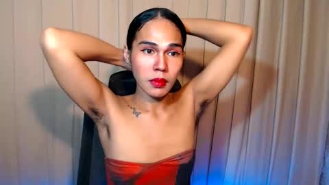vampy_ebony_laxine online show from June 8, 2026, 5:24 pm