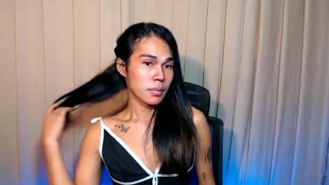 vampy_ebony_laxine online show from June 14, 2026, 1:58 am