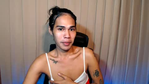vampy_ebony_laxine online show from June 20, 2026, 12:08 pm