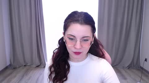 Snapshot of van_chon chatting on January 12, 2026, 7:02 am Van online show from January 12, 2026, 7:02 am