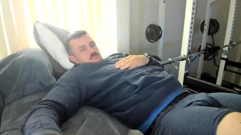 Vandal2021 online show from January 12, 2025, 6:27 pm