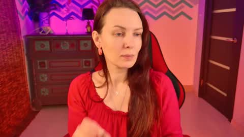 Vanda online show from November 21, 2025, 10:03 am