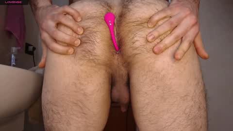 vandik669 online show from February 3, 2025, 12:47 pm