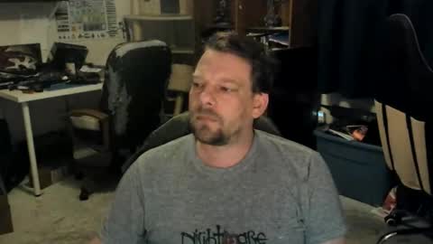 Snapshot of vandonh chatting on November 17, 2025, 4:18 am vandonh online show from November 17, 2025, 4:18 am