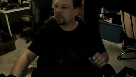 vandonh online show from November 18, 2025, 4:28 am