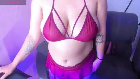 Snapshot of vanesa_boobs chatting on February 3, 2026, 6:40 am vanessa bobs online show from February 3, 2026, 6:40 am