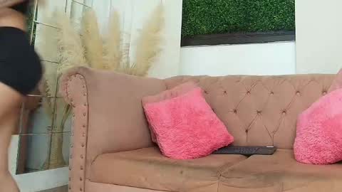 Vane  online show from April 14, 2026, 12:00 pm