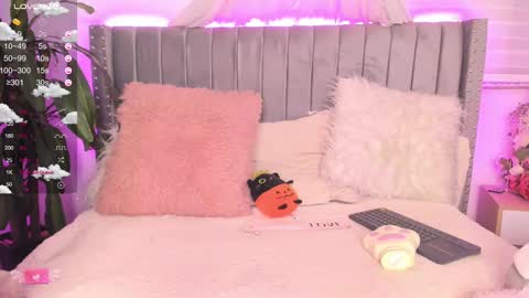 vanesa_moon_ online show from February 14, 2025, 2:39 am