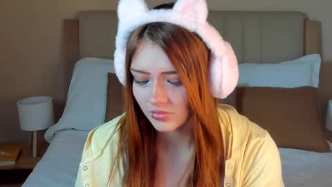 vanessa_foxyy online show from June 2, 2026, 8:11 pm