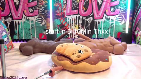  Vanessa  online show from September 25, 2025, 2:21 pm