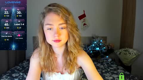 Snapshot of vanessa_maes chatting on December 23, 2024, 11:49 pm Vanessa Maes online show from December 23, 2024, 11:49 pm