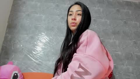 vanessaadol online show from March 2, 2025, 9:21 am