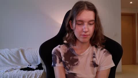 vanessa online show from December 28, 2024, 7:33 am