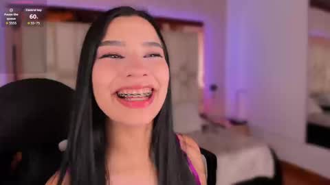 vanessaduval online show from September 20, 2025, 4:13 am