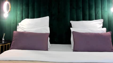 Vanessa online show from March 17, 2026, 6:00 pm