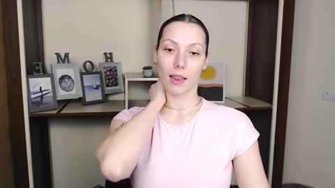 Vanessa online show from March 24, 2026, 6:02 pm