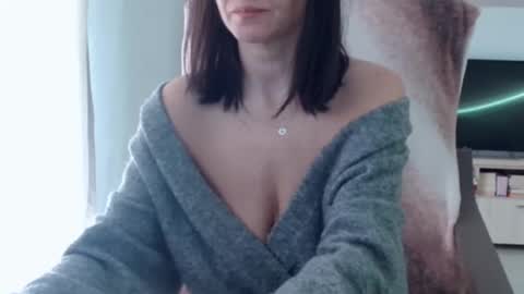 Snapshot of vanessalarahot chatting on October 23, 2025, 11:09 am Vanessa online show from October 23, 2025, 11:09 am