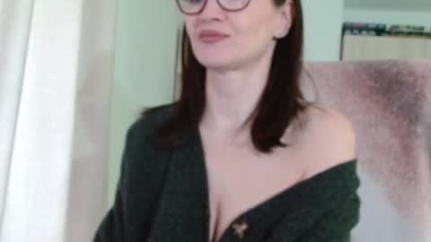 Vanessa online show from February 6, 2026, 11:57 am