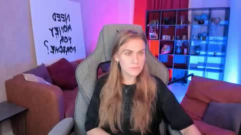 Vanessa online show from October 28, 2025, 5:44 am