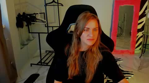 Vanessa online show from October 30, 2025, 6:04 am