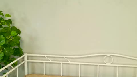 Vanessa online show from October 20, 2025, 1:44 pm