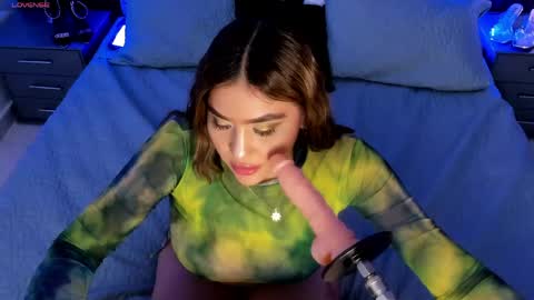 vanethompson online show from May 15, 2026, 8:05 pm