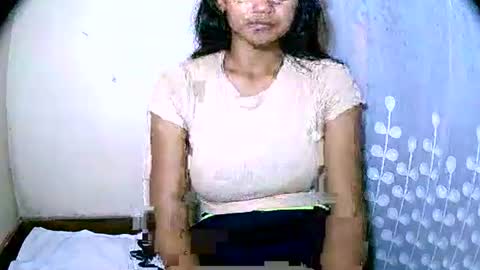 Snapshot of vanih27 chatting on June 11, 2026, 8:12 am vanih27 online show from June 11, 2026, 8:12 am