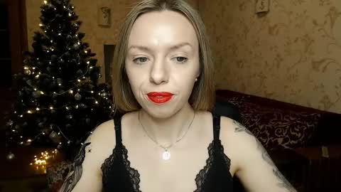 VanillaMuffin online show from December 24, 2024, 9:28 am