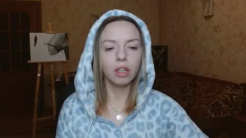 VanillaMuffin online show from October 12, 2025, 6:01 am